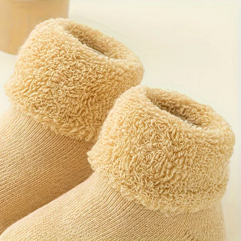 4 Pairs of Soft and Warm Baby Socks with Non-Slip Grips for Fall/Winter - Suitable for Infants 12 Months and Under