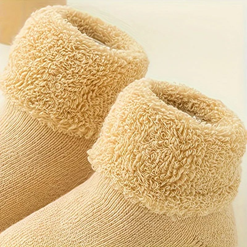 4 Pairs of Soft and Warm Baby Socks with Non-Slip Grips for Fall/Winter - Suitable for Infants 12 Months and Under