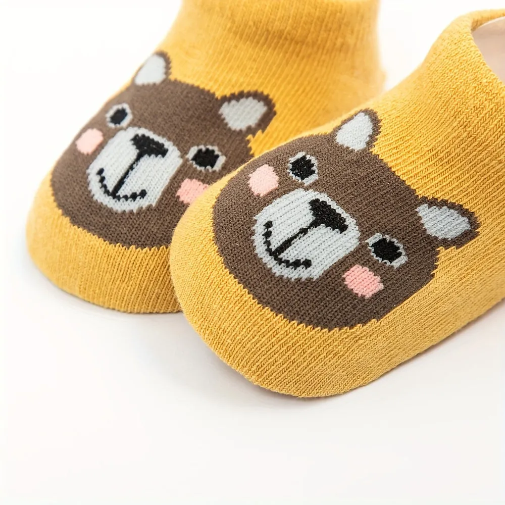 6 Pairs Of Girl's Adorable Animals Pattern Floor Socks With Non Slip Grains, Comfy Casual Soft & Elastic Socks For Kid's Outdoor Activities