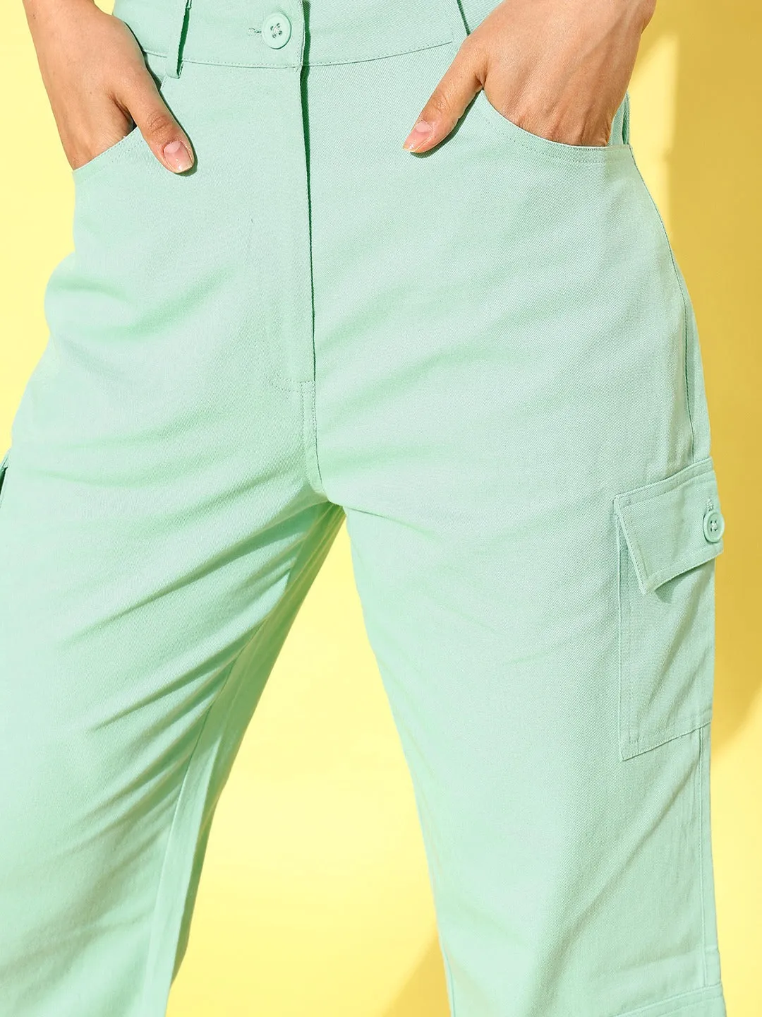 Berrylush Women Solid Green High-Rise Waist Six-Pocket Cotton Regular Cargo Pants