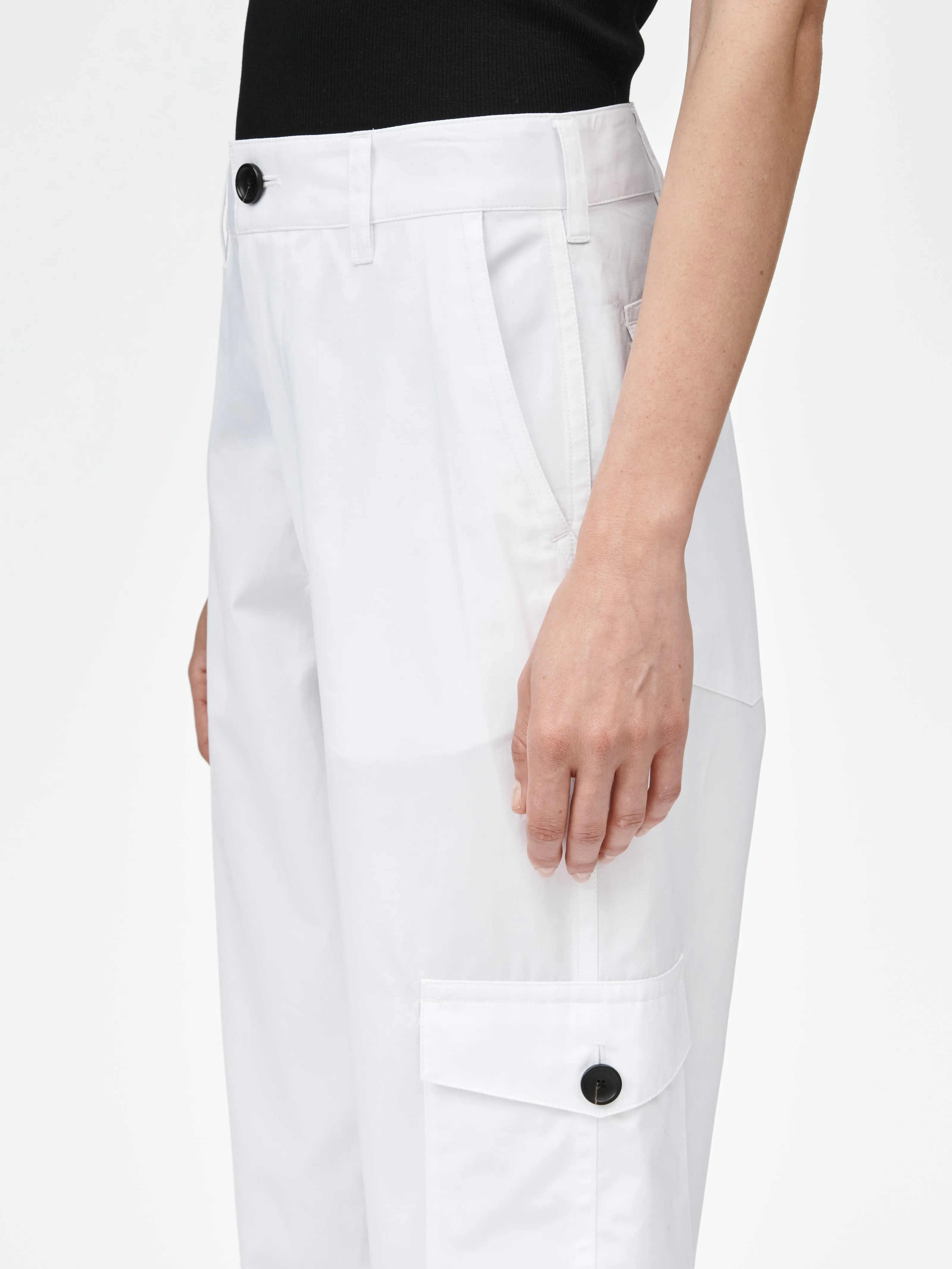 Cropped Cargo Pant in White