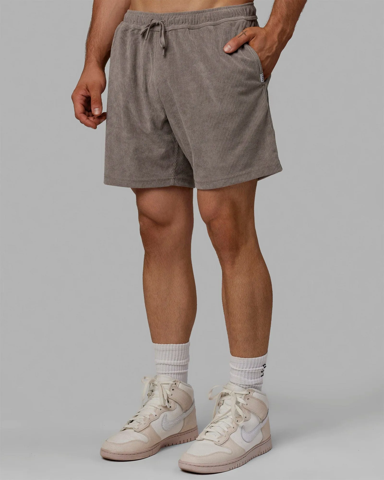 Daily 7" Cord Shorts - Cinder