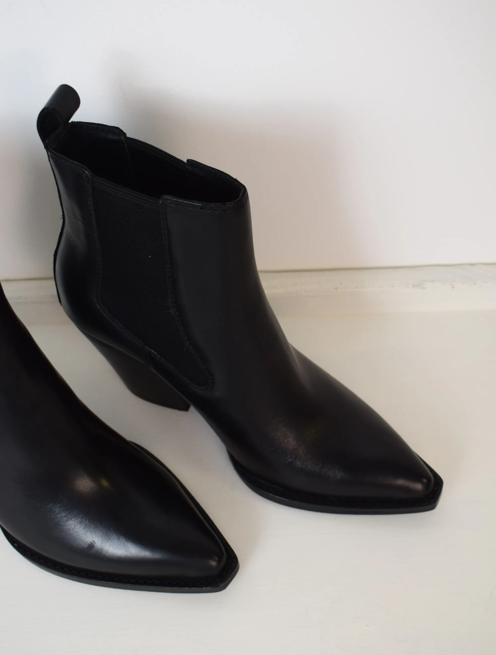 Emi Boot Black