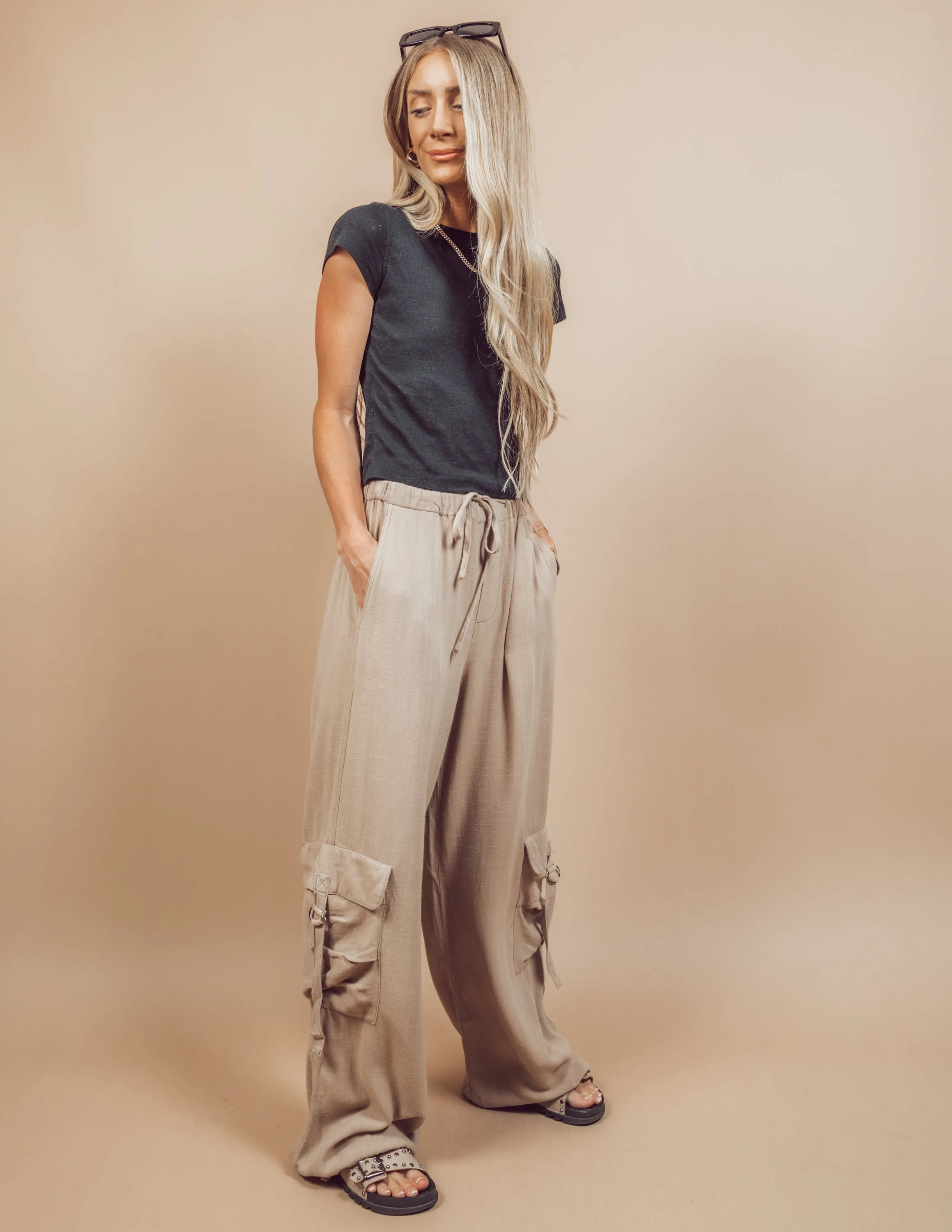 Hadleigh Linen Cargo Pants