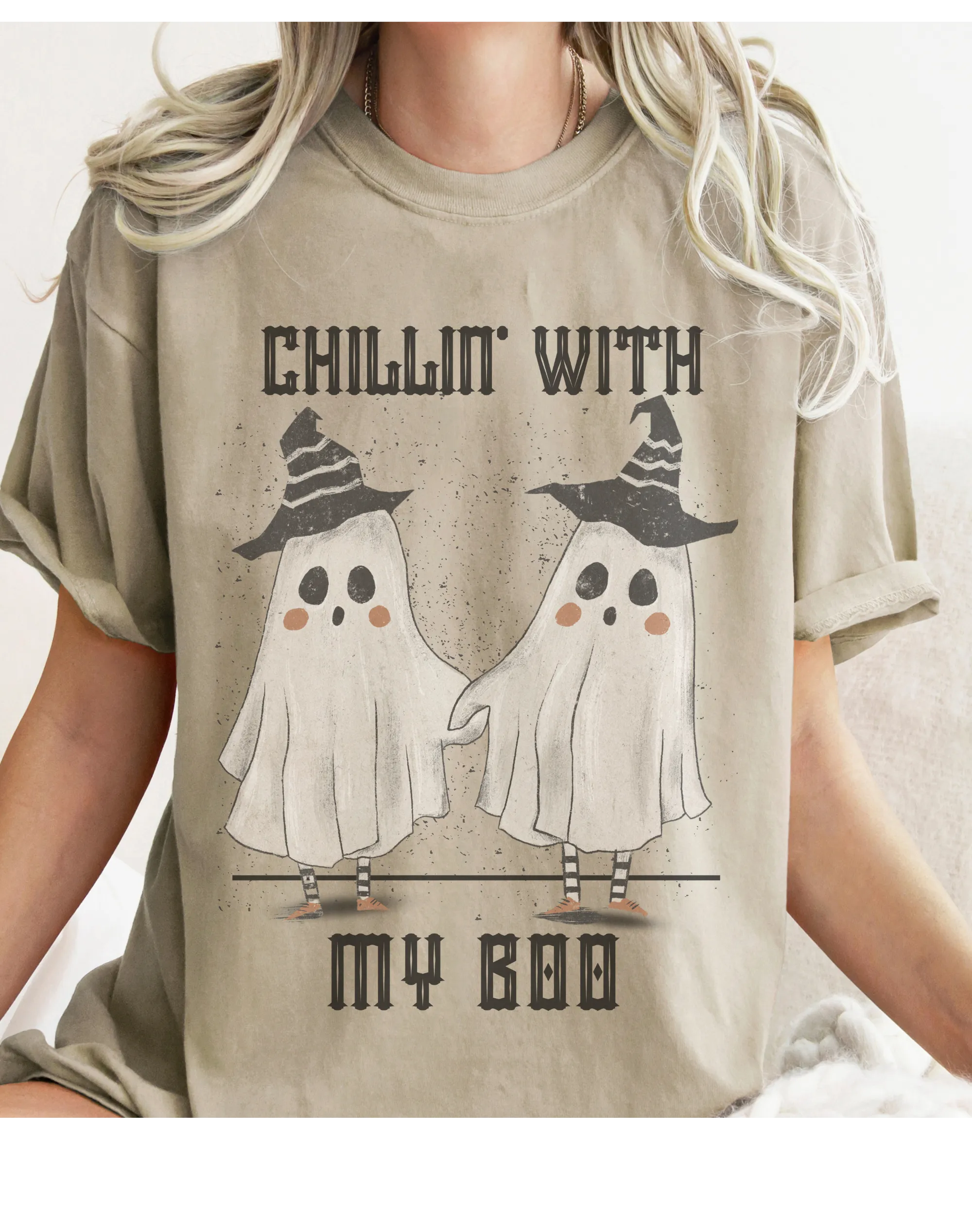 Halloween Comfort Colors® T-Shirt, Chillin' With My Boo Women's Gothic Creepy Design T-Shirt