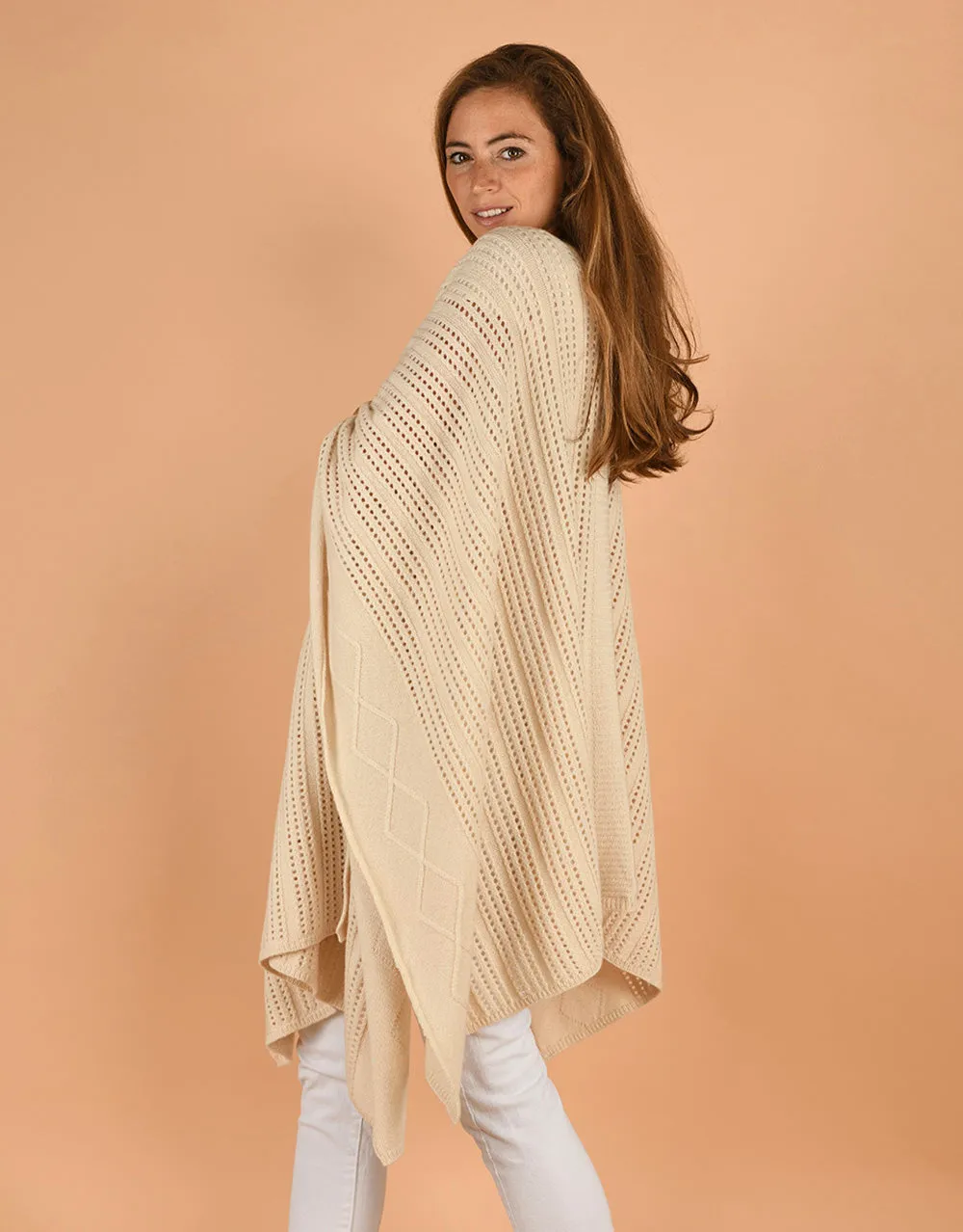 Hippie Cape in Cream