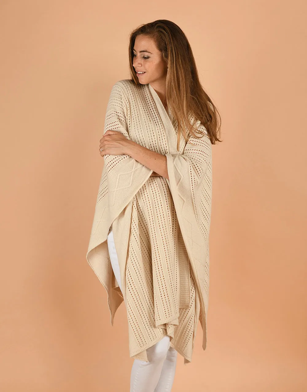 Hippie Cape in Cream