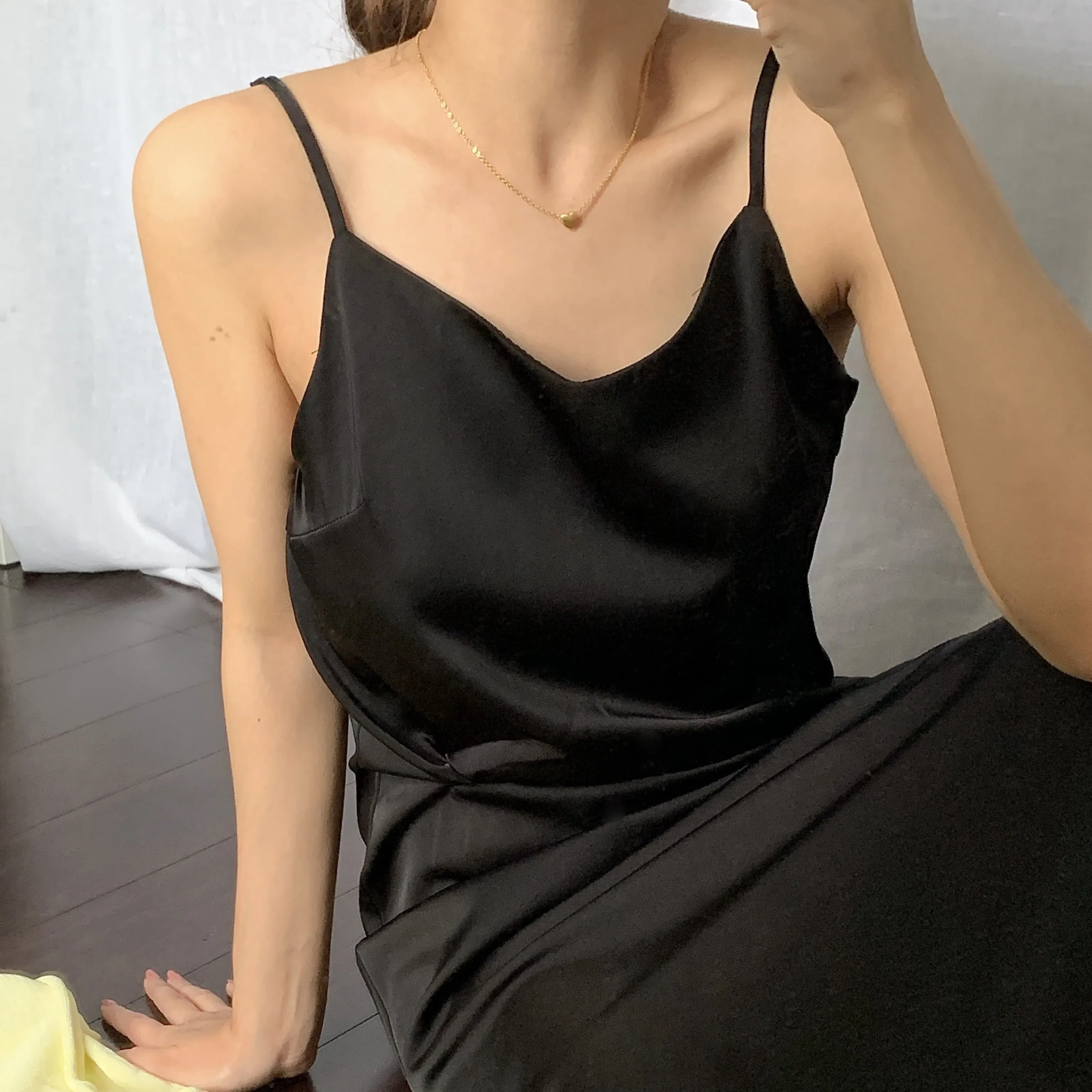 [Korean Style] Ambree Solid Color Slip Dress