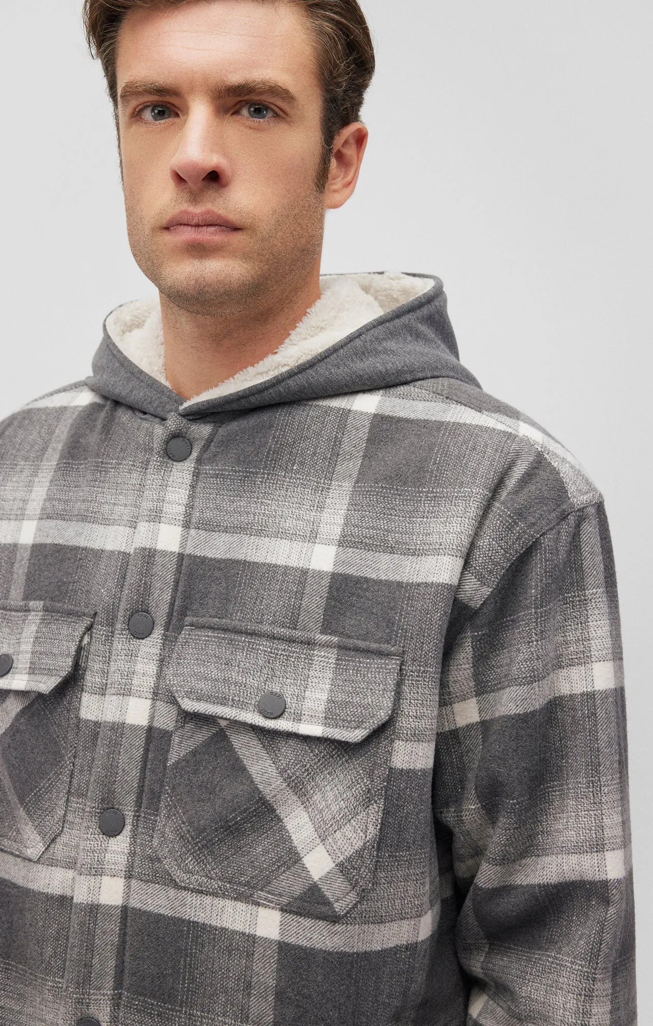 PLAID HOODED SHACKET IN BLACK CHECK