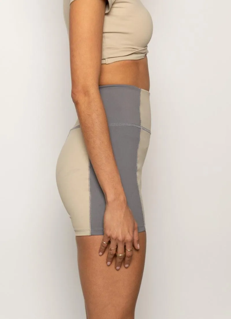 Ski Resort Cycle Shorts - Tapioca Contrast