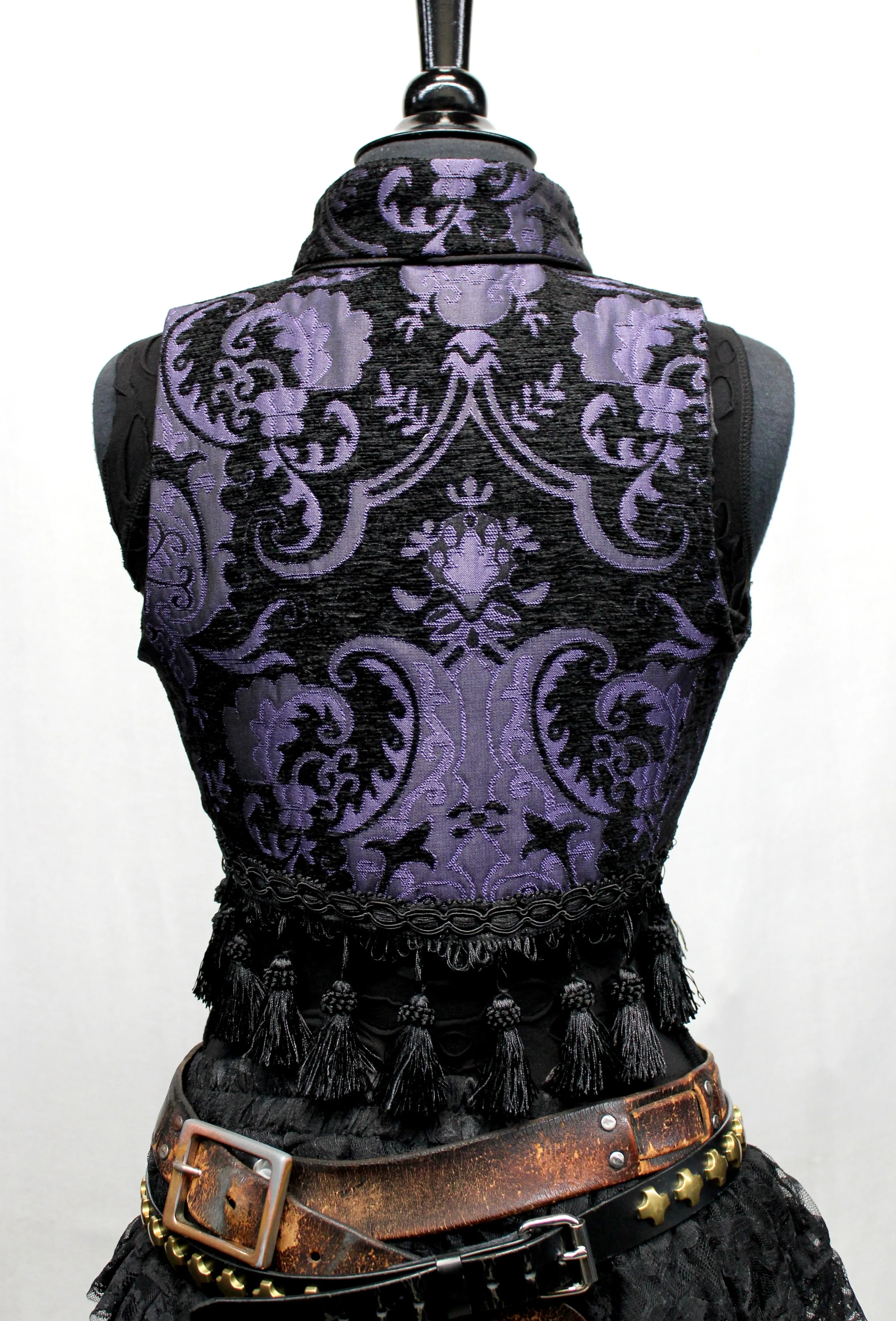 TOREADOR VEST - PURPLE/BLACK TAPESTRY