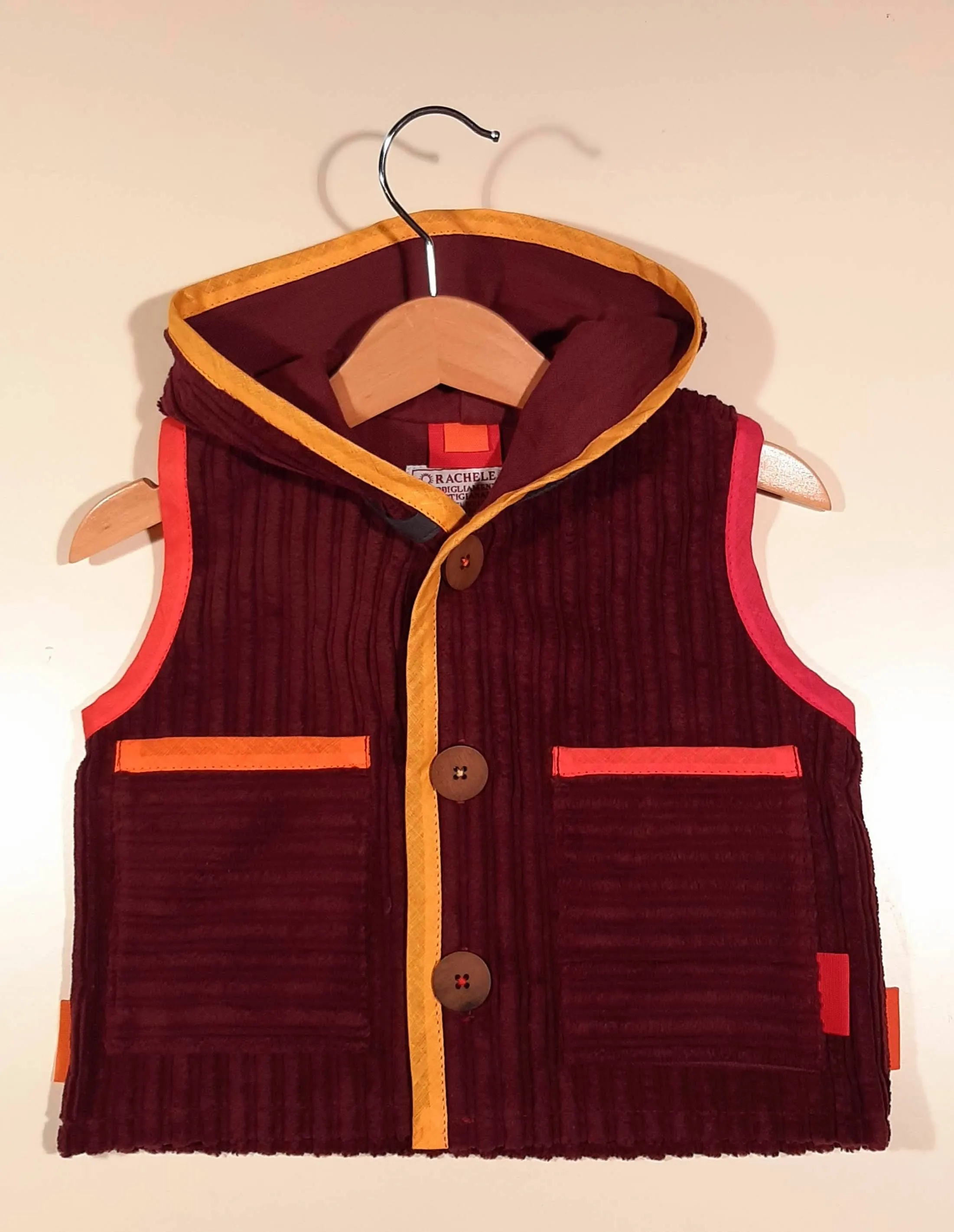 Vest in corduroy