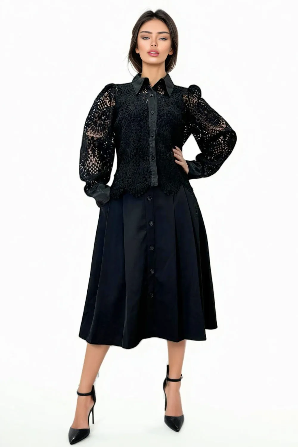 W5739 BLACK LACE LONG-SLEEVE BUTTON-DOWN TOP