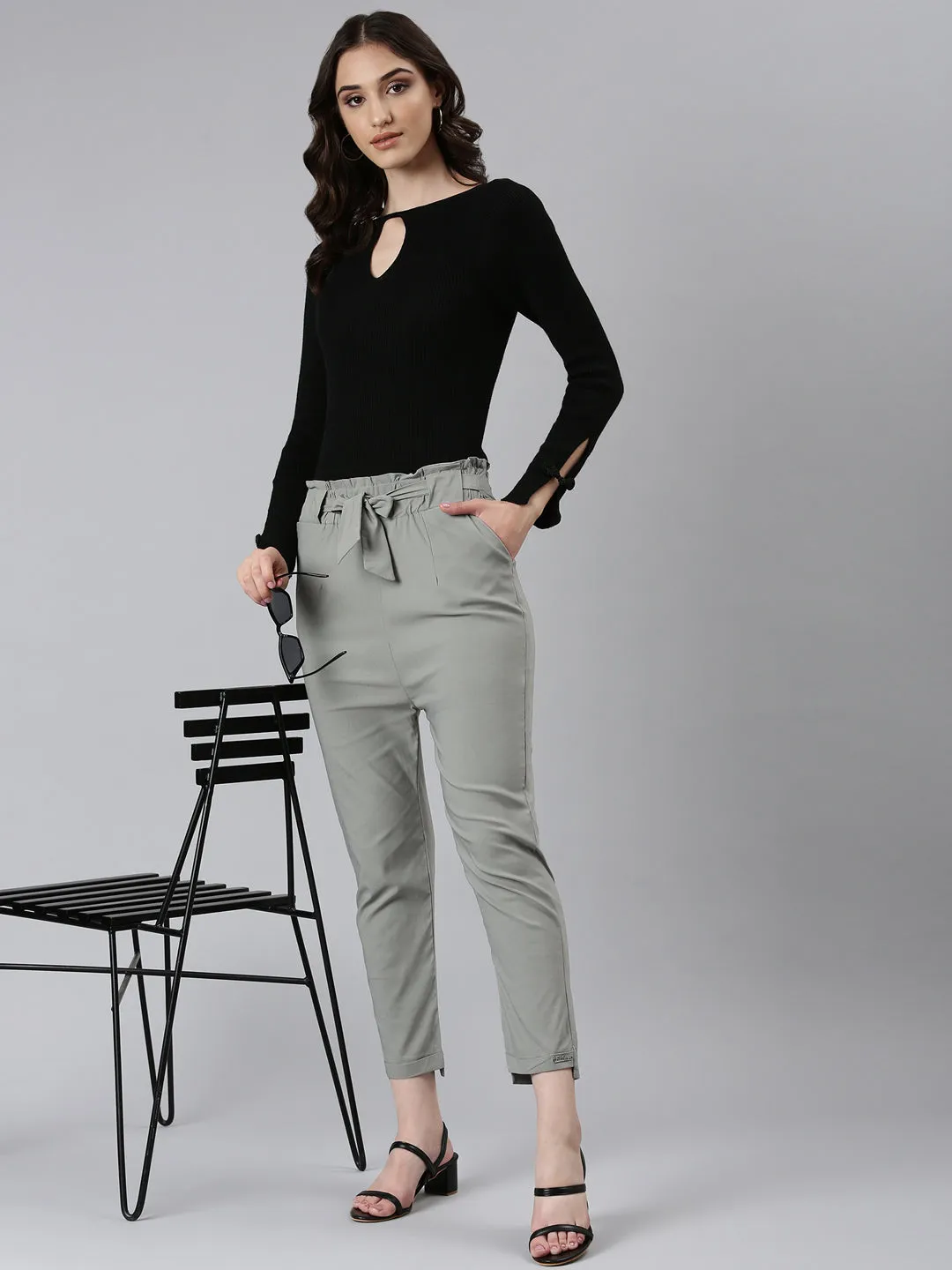 Women Grey Solid Peg Trouser