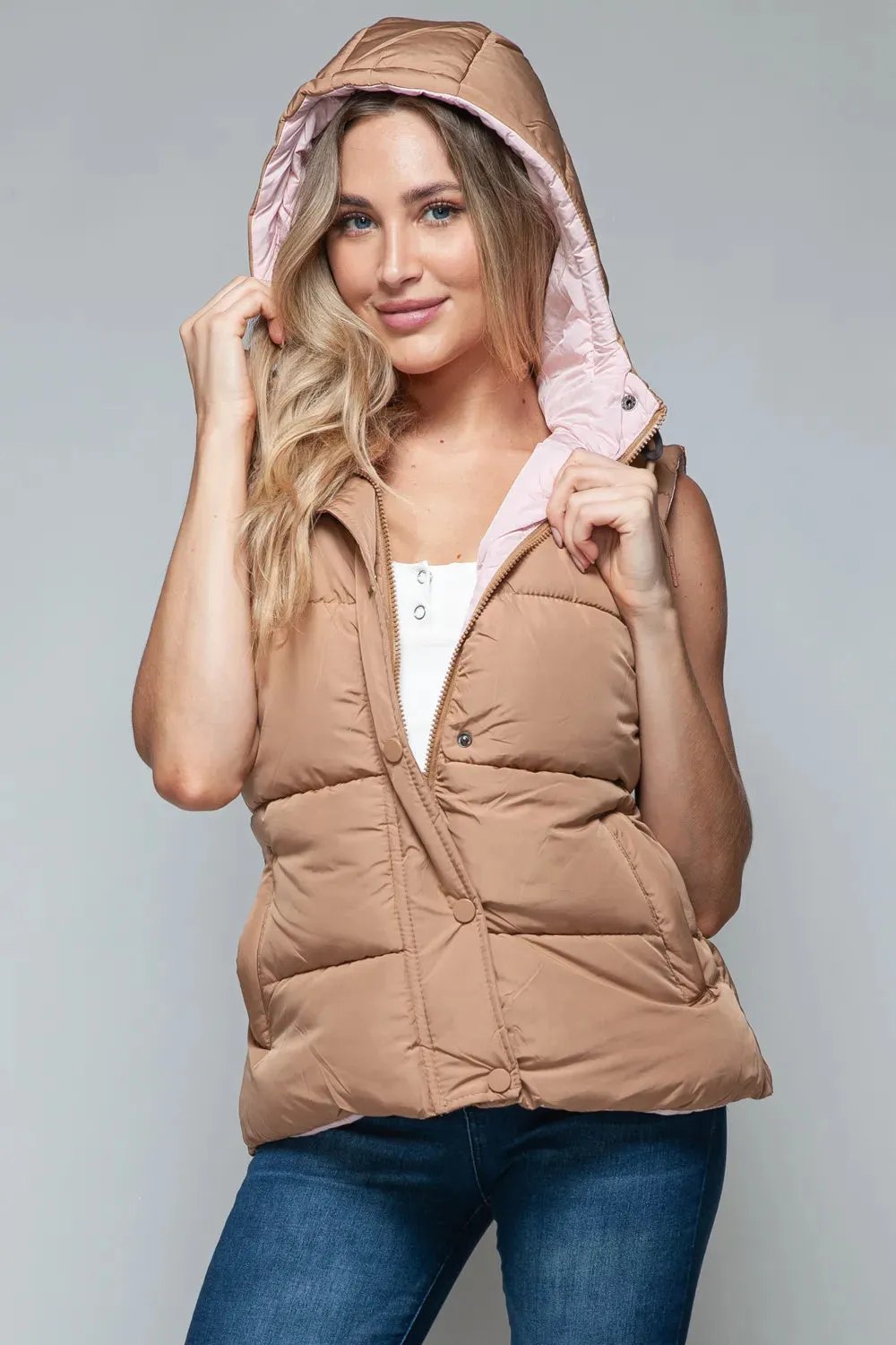 Women’s zip up hooded Vest